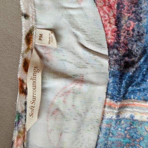 Soft Surroundings Ashbury Floral Velvet Blouse Tunic Top art to wear - Picture 8 of 10